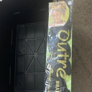 OUTRE XPRESSION Kanekalon Braid